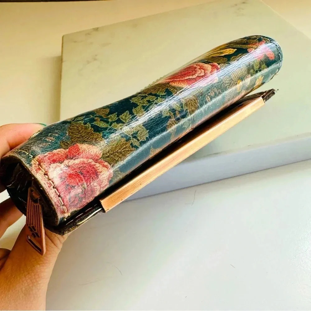 Patricia Nash Cametti Leather Wallet RFID Safety - Picture 10 of 10